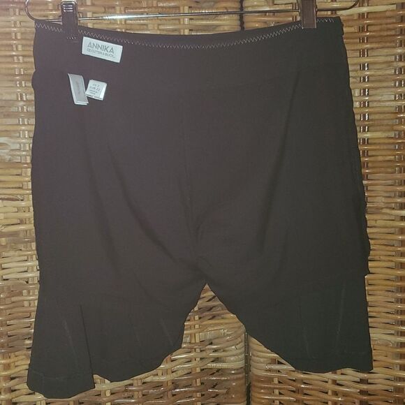 Annika Cutter & Buck Golf Skort 2 - Picture 8 of 11